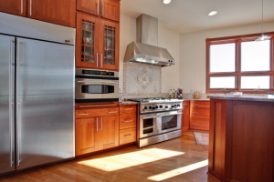 For Sale: 9835 Lakeshore Dr Pleasant Prairie, WI 53158