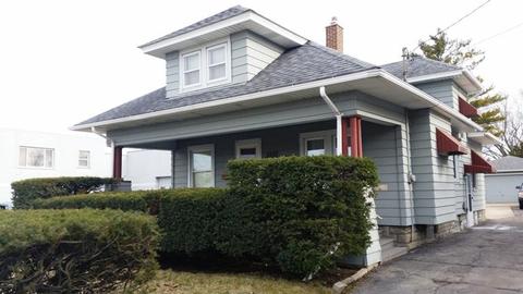1117 E Main St