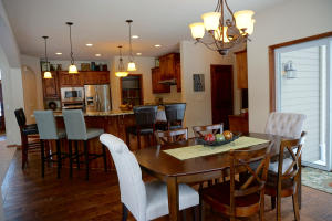 For Sale: s38w27056 Cider Hills Dr Waukesha, WI 53189