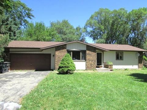 327 E Clay St #23