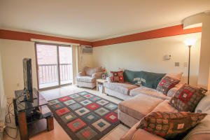 For Sale: 1108 N Milwaukee St #APT 235 Milwaukee, WI 53202