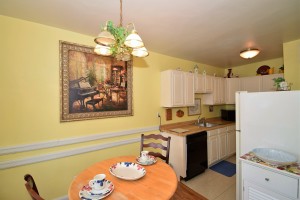 For Sale: 1028 E Juneau Ave #APT 808 Milwaukee, WI 53202