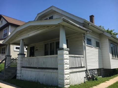 3254 N 30th St
