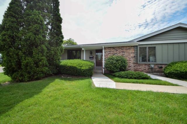3214 W King Arthurs Ct