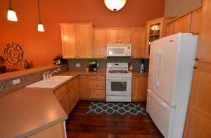 For Sale: 1019 Hunter Dr #APT 66 Racine, WI 53406