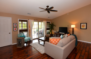 For Sale: 1019 Hunter Dr #APT 66 Racine, WI 53406