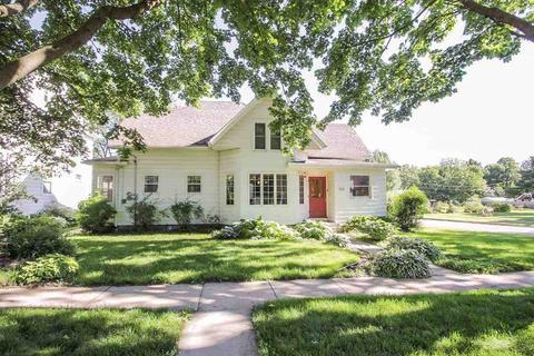 229 E Pearl St