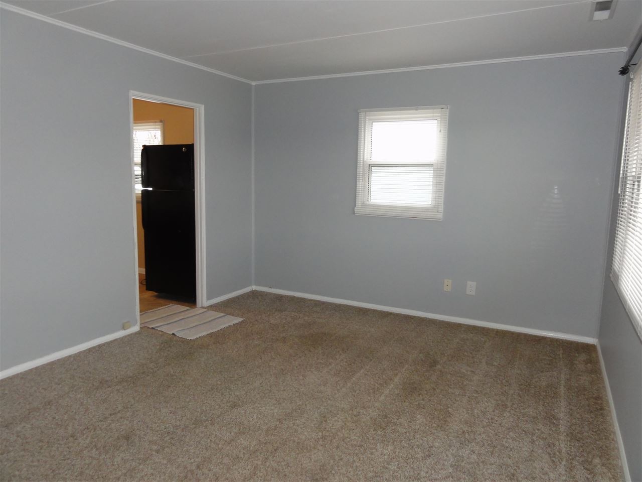 1137 Kenwood Ave