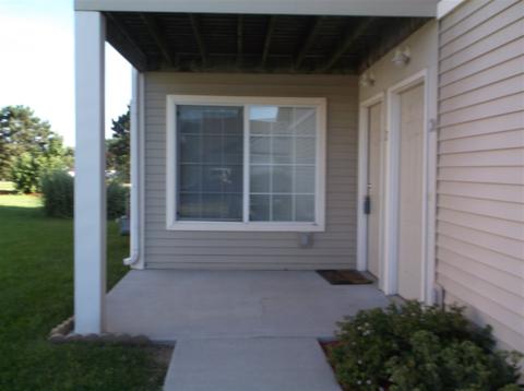 2517 Robinson Dr