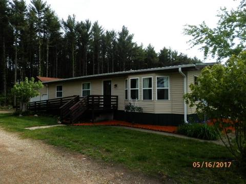 108 Lakeshore Dr