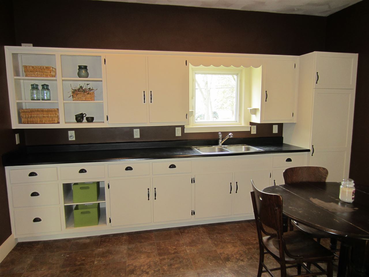 901 E 5th Ave, Brodhead WI 53520