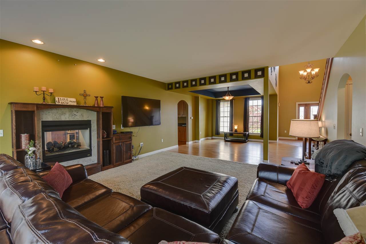 w9261 Red Feather Drive