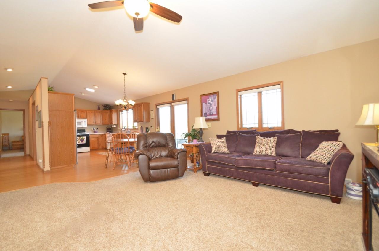 339 Country Clover Dr