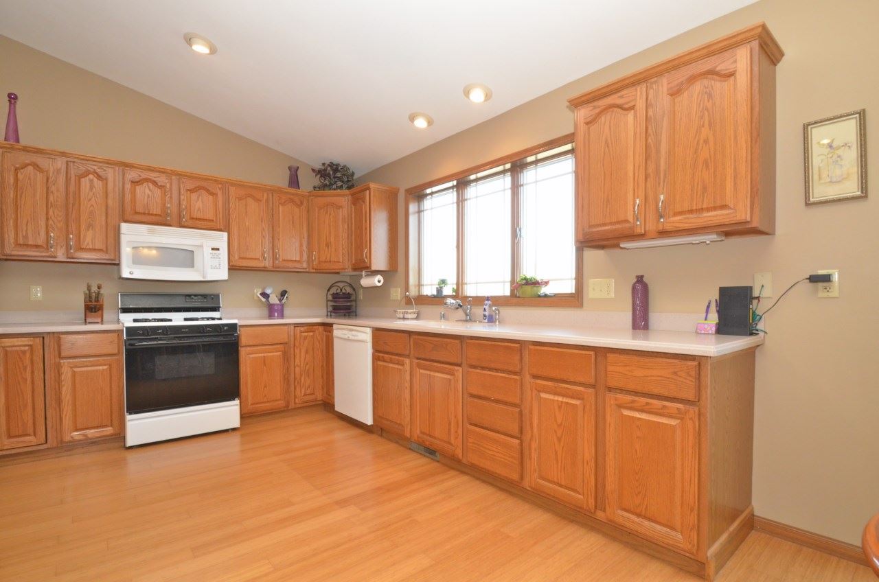 339 Country Clover Dr