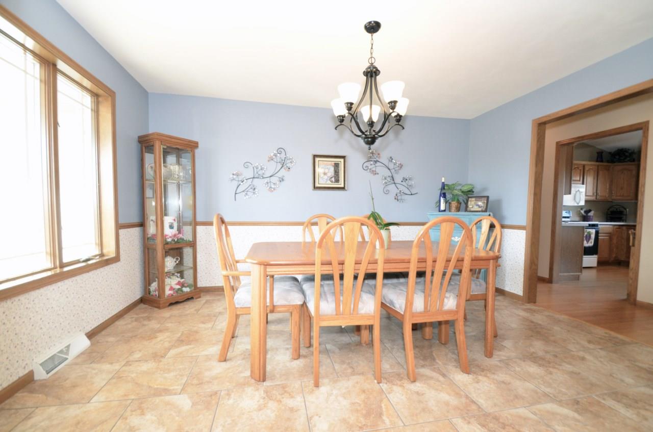 339 Country Clover Dr