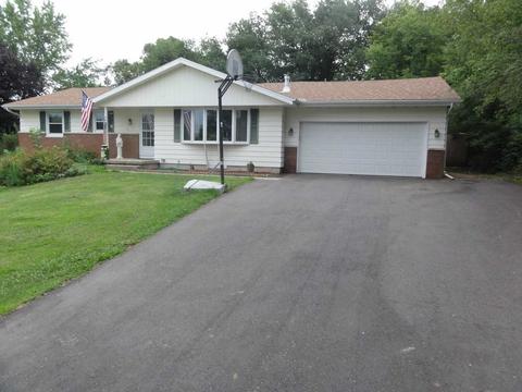 104 Bruns St