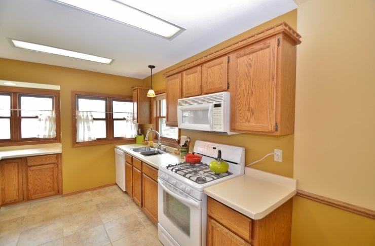 820 Acker Pkwy, De Forest WI 53532