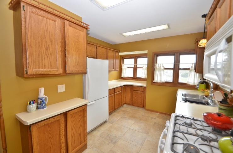 820 Acker Pkwy, De Forest WI 53532