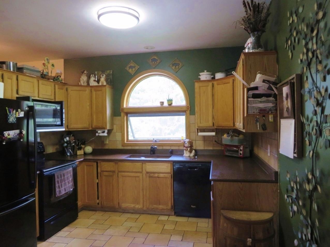 11212 N Tahoe Dr
