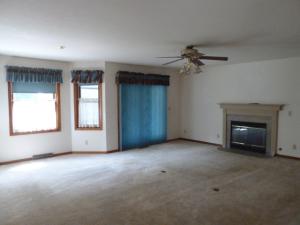 For Sale: 1609 Jamesway Fort Atkinson, WI 53538