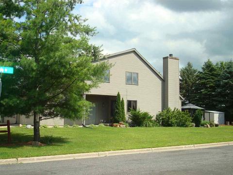 320 W Elm St