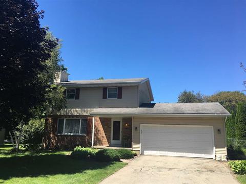 1232 Lori Cir