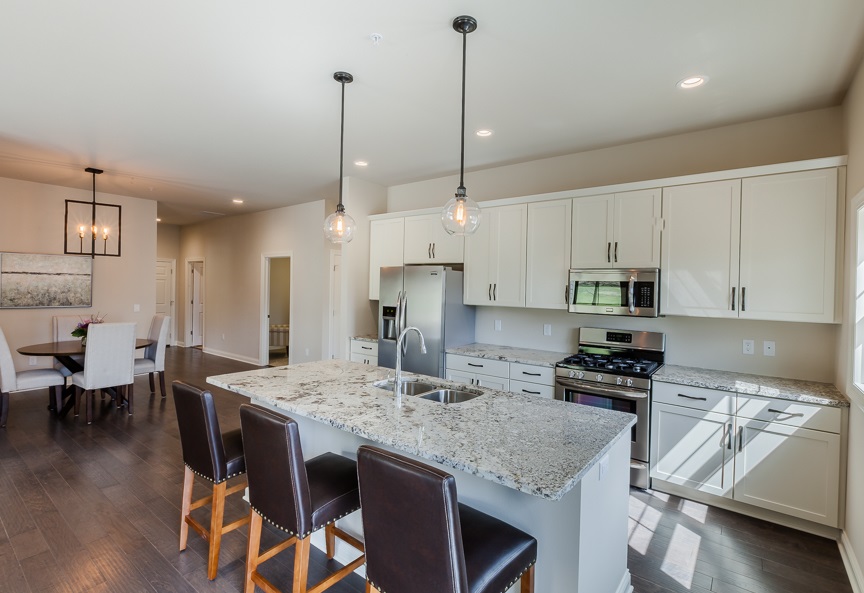 9067 Hawks Reserve Ln #204