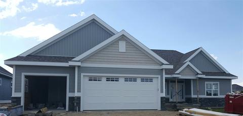 1704 Suwannee Cir