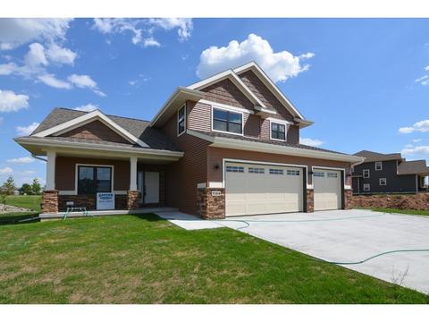 1104 Aldora Ln
