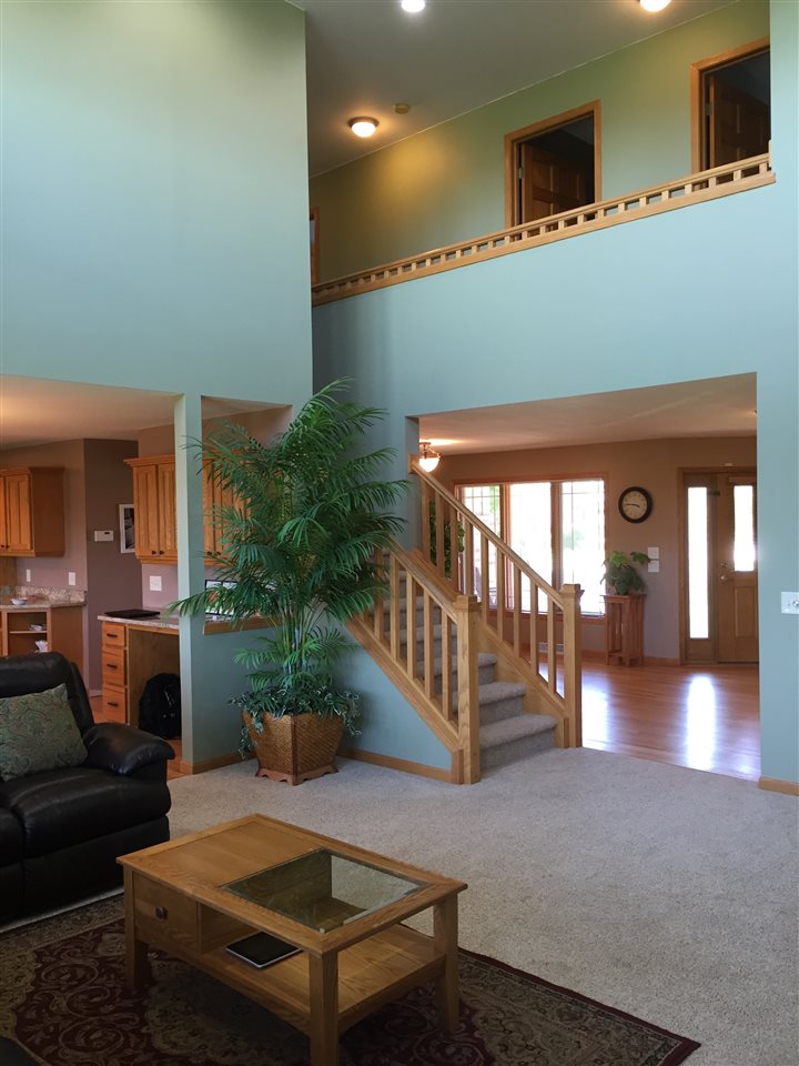 For Sale: 1106 Woodbridge Tr Waunakee, WI 53597