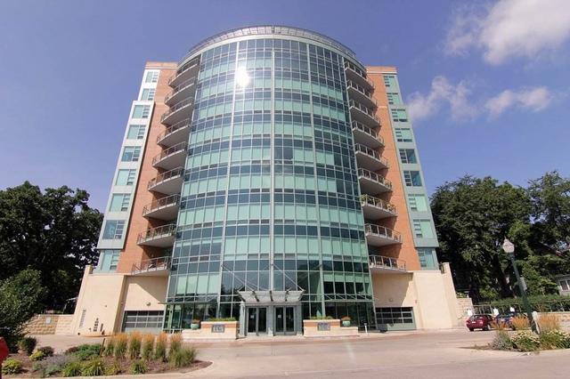 54 S Henry St #1535