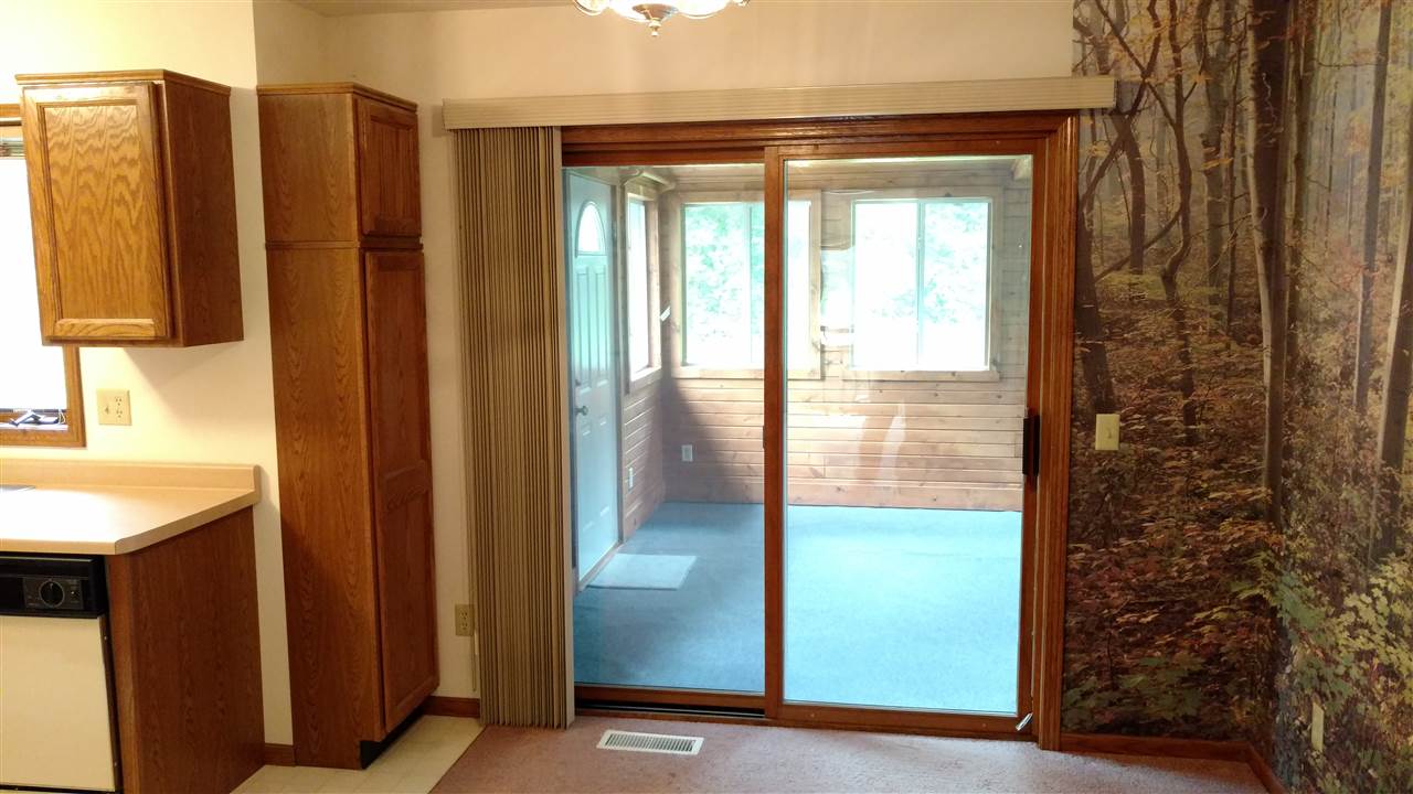 1401 Iowa Dr