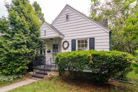 409 Stang St