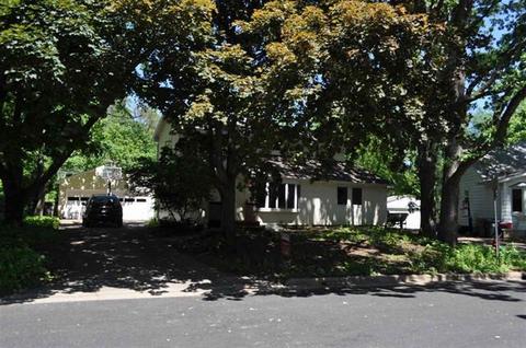 17 Kewaunee Ct