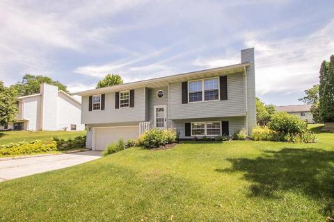 3009 Maple Grove Dr