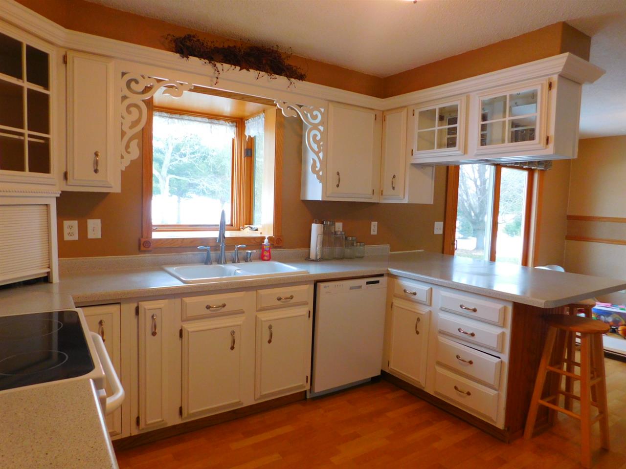 6889 Bondele Ln