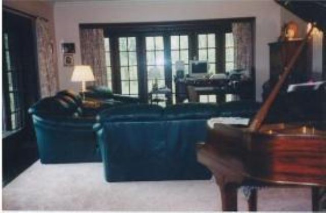 330 Lake Shore Dr