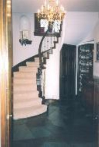 330 Lake Shore Dr