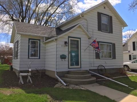 715 E Main St