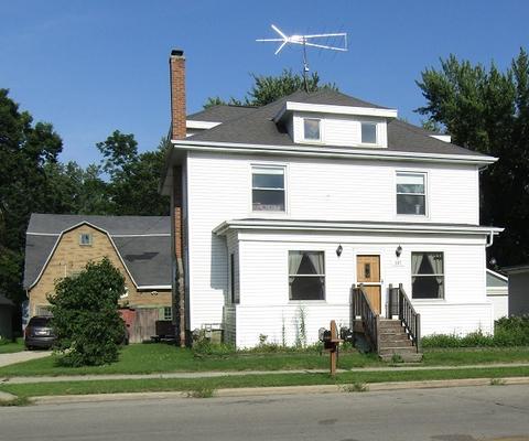 715 E Main St