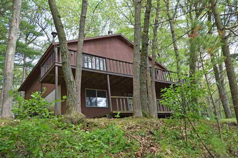 e4706a Tanager Court