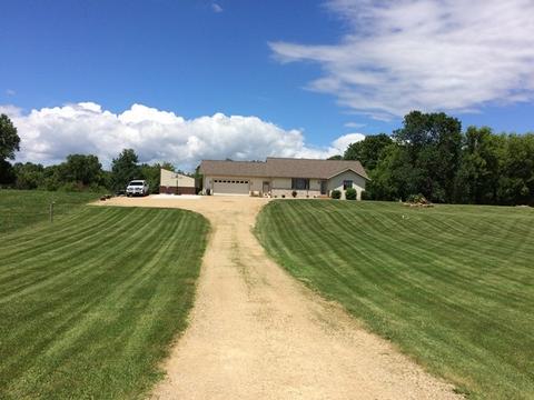 e4706a Tanager Court