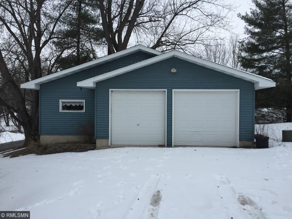 1142 Birchwood Ln