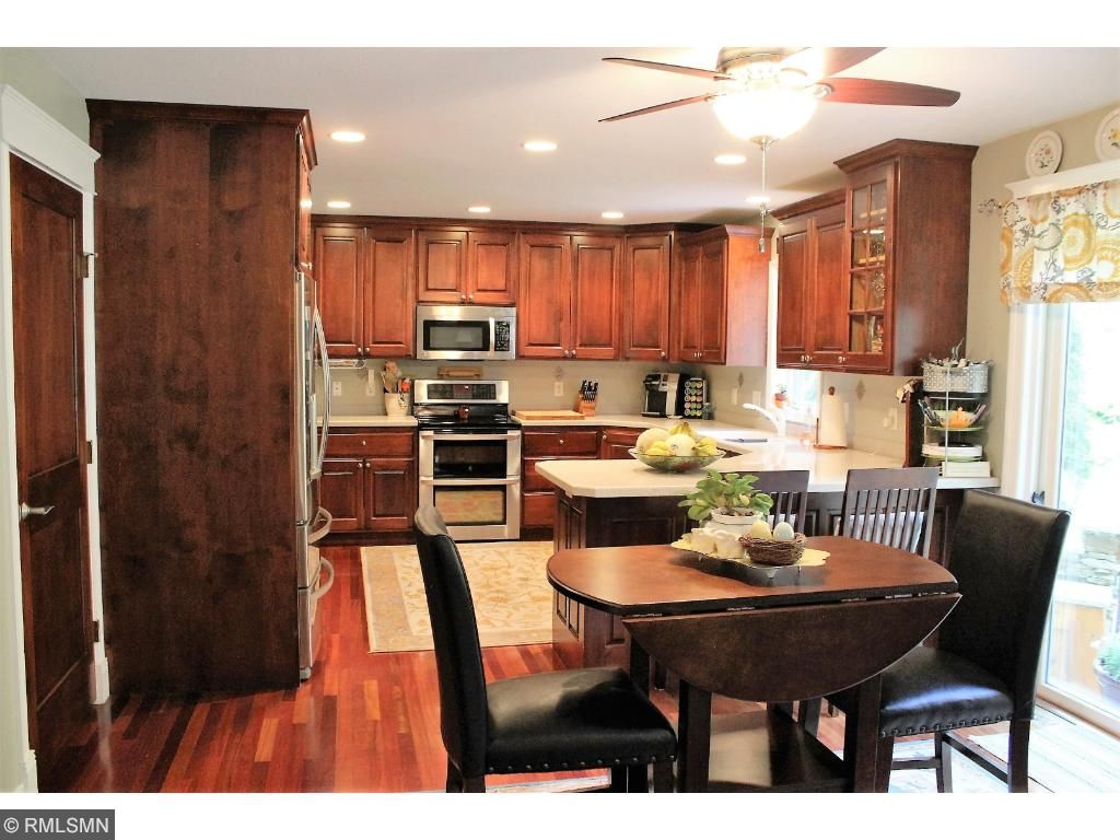For Sale: 814 Summit Ln N Hudson, WI 54016