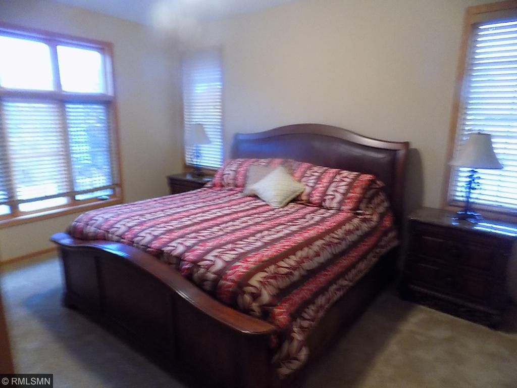 219 W Canyon Dr