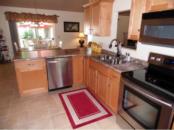 For Sale: 25 Woodhaven Ln Kaukauna, WI 54130