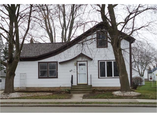 1432 Gross Ave