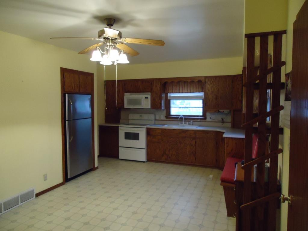 1432 Gross Ave
