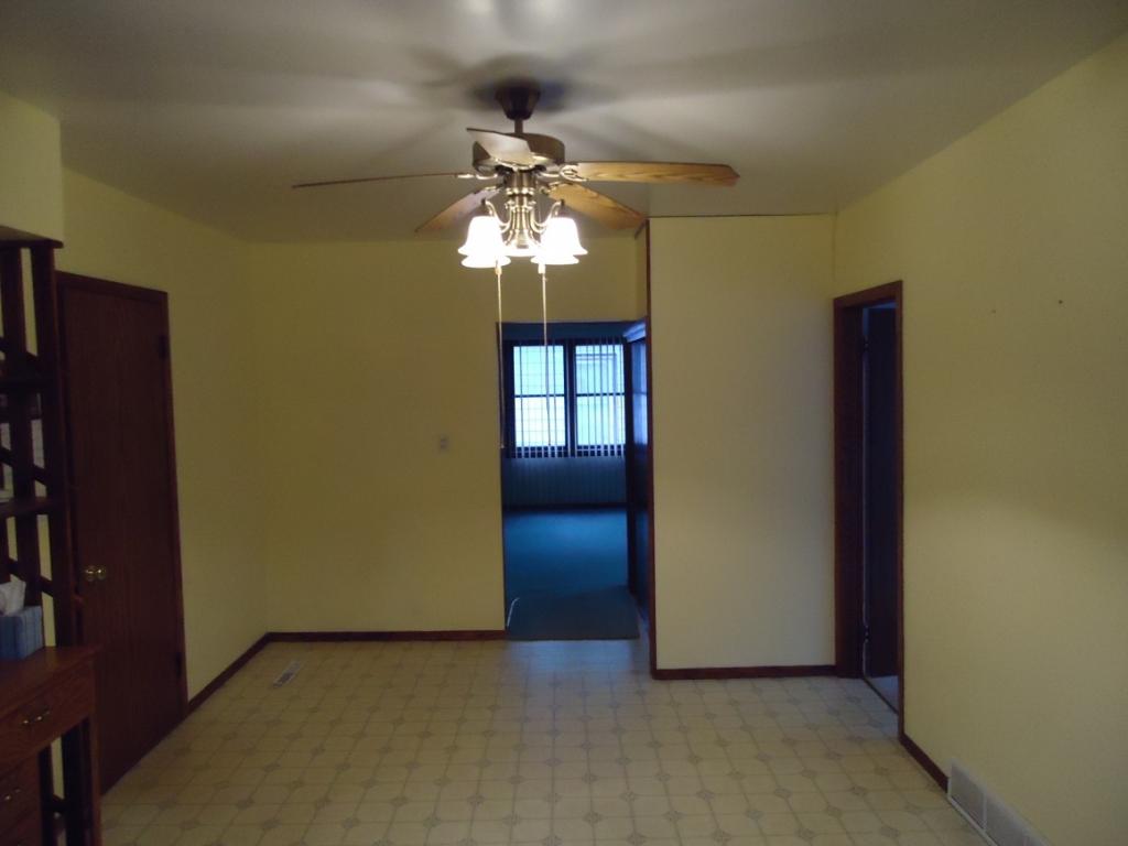 1432 Gross Ave