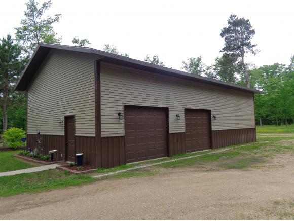 For Sale: N6425 Lake Dr Shawano, WI 54166